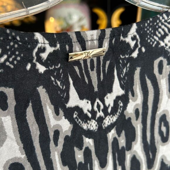 Kardashian Kollection Black and Gray Snake Patterned Long Sleeve Crop Top Large - Picture 8 of 10